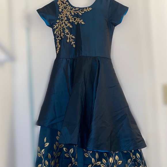 Traditional Eid Gown for kids- - Picture 8 of 8